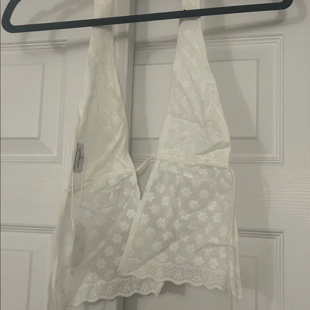 ST. studio White Lace Mini Skirt